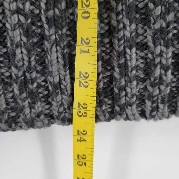 ✨ Lolé Wool-Blend Asymmetric Button Neck Sweater – Size M – Charcoal Knit ✨ - Picture 9 of 10